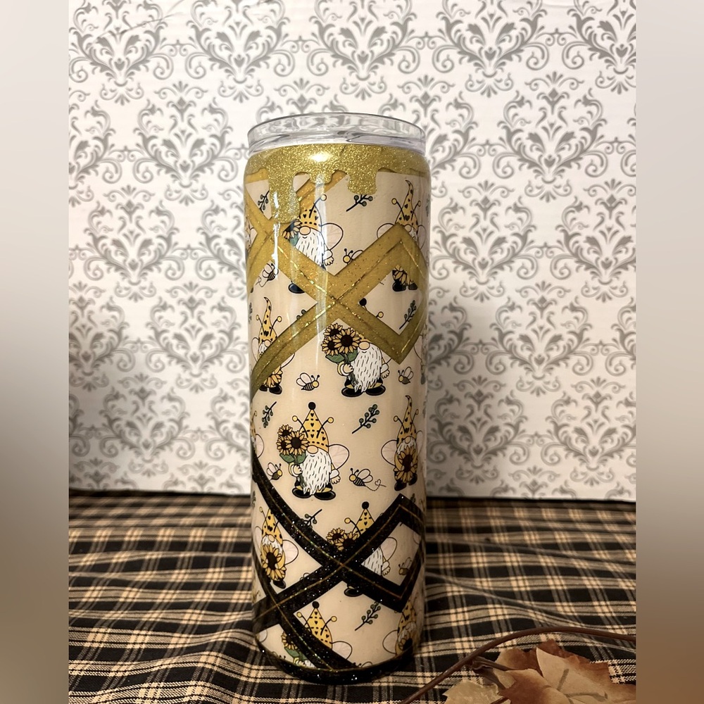 20 oz Homemade Gnome Bee Tumbler